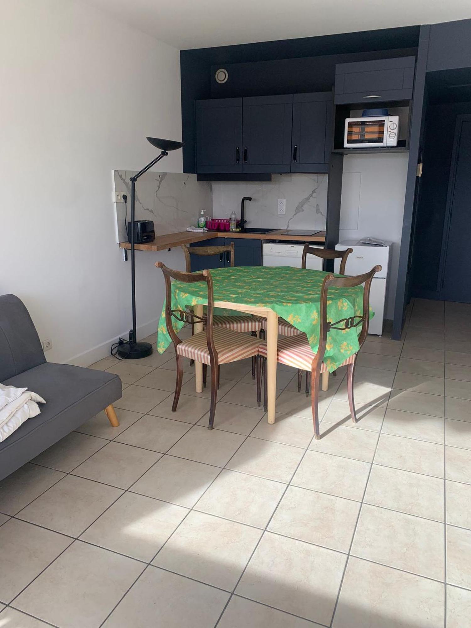 Apartment Heliotel Marine 4* Bord de Mer Saint-Laurent-du-Var Chambre photo