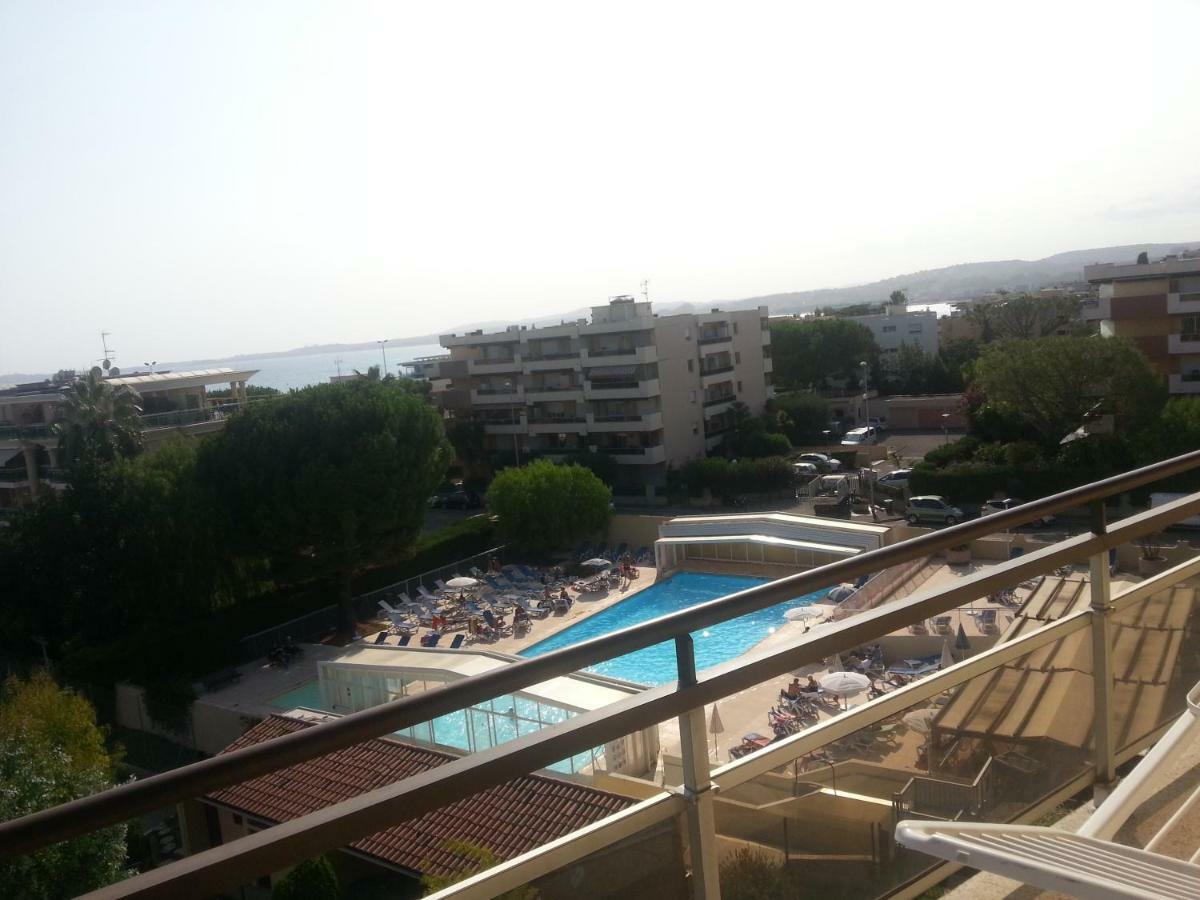 Apartment Heliotel Marine 4* Bord de Mer Saint-Laurent-du-Var Extérieur photo